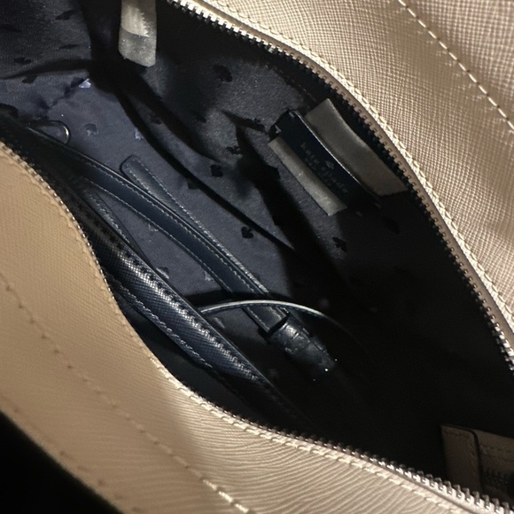 KATE SPADE blue navy crossbody bag. - Picture 7 of 7